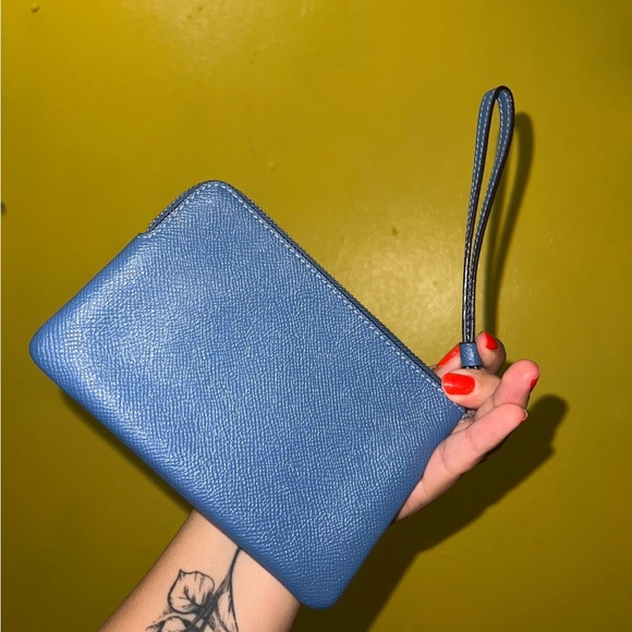 Bundle: Coach Michael Kors wristlets - Picture 4 of 10